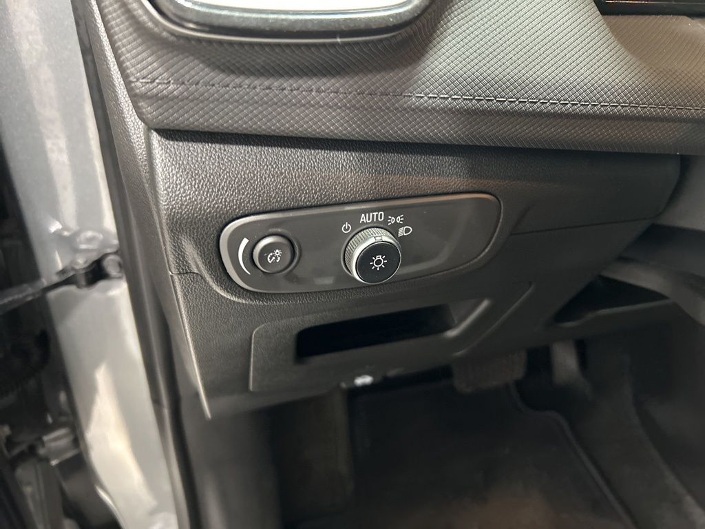 used 2024 Chevrolet TrailBlazer car, priced at $23,518