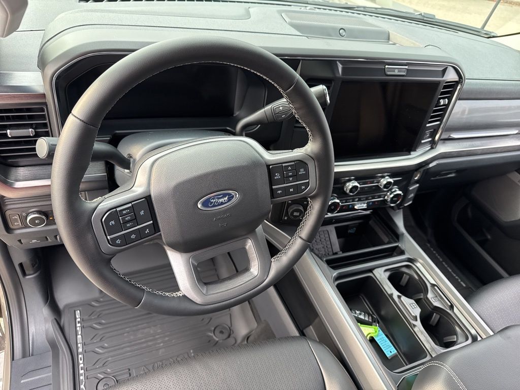 New 2026 Gray Ford Lariat image 13