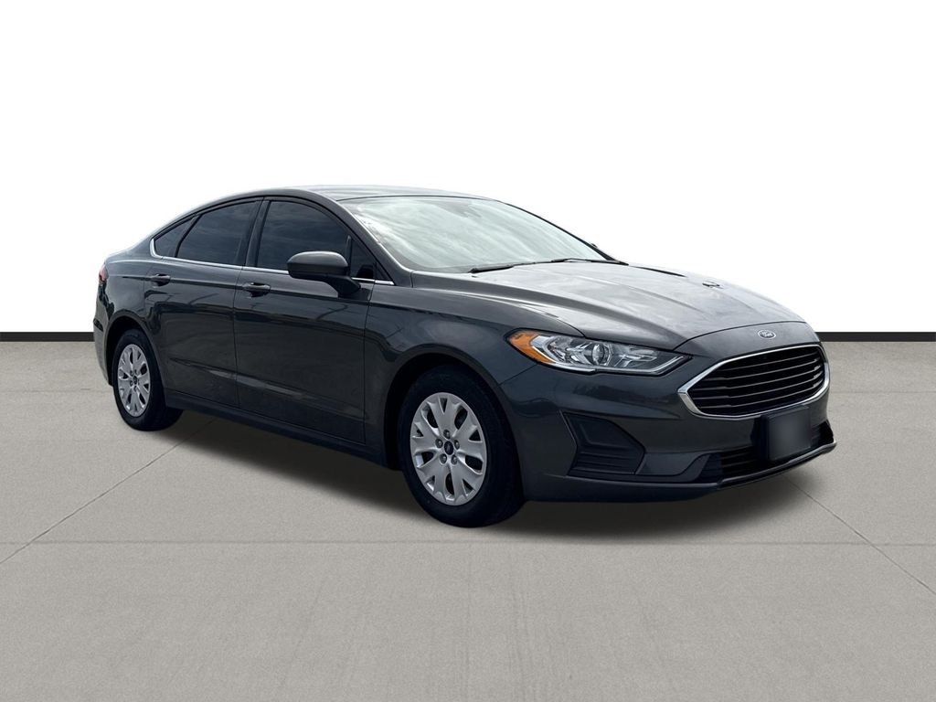 2020 Ford Fusion S - 2