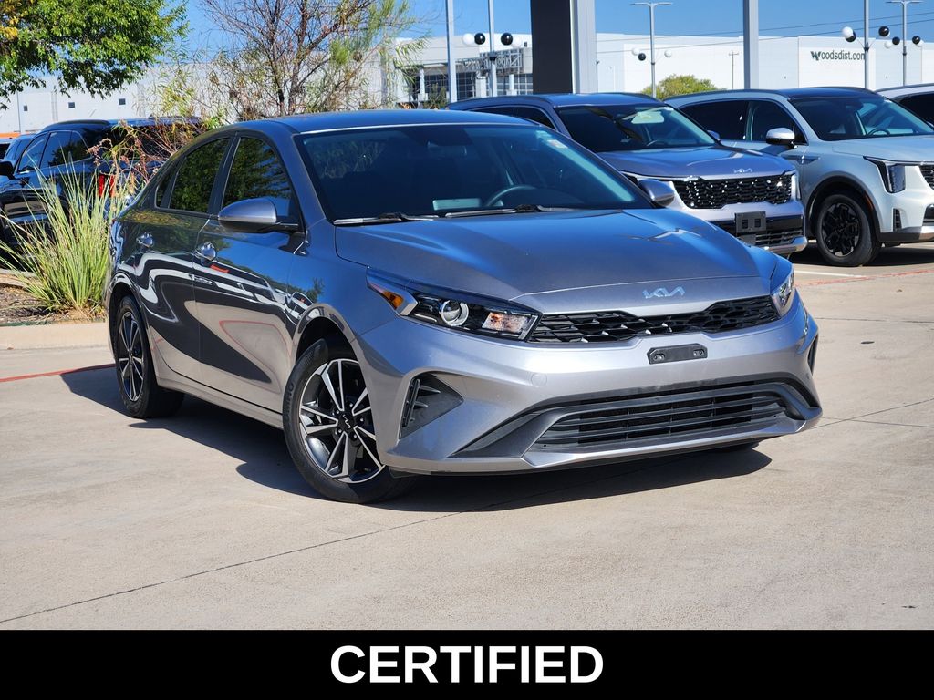 Steel Gray 2024 Kia Forte Sedan Front-Wheel Drive Continuously Variable Transmission