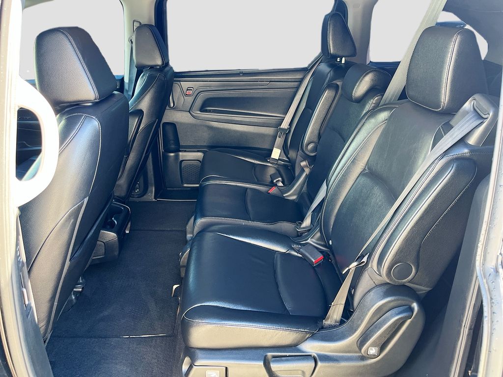 Used 2024 Black Honda EX-L image 24