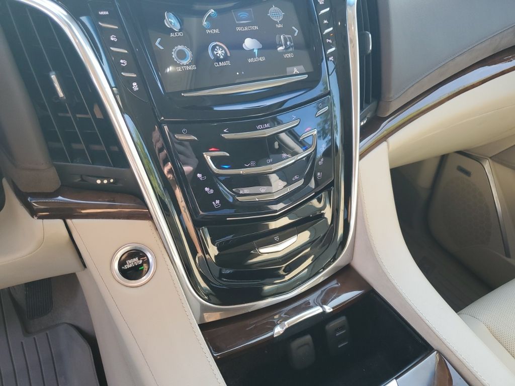 2017 Cadillac Escalade  Luxury In Austin, Texas