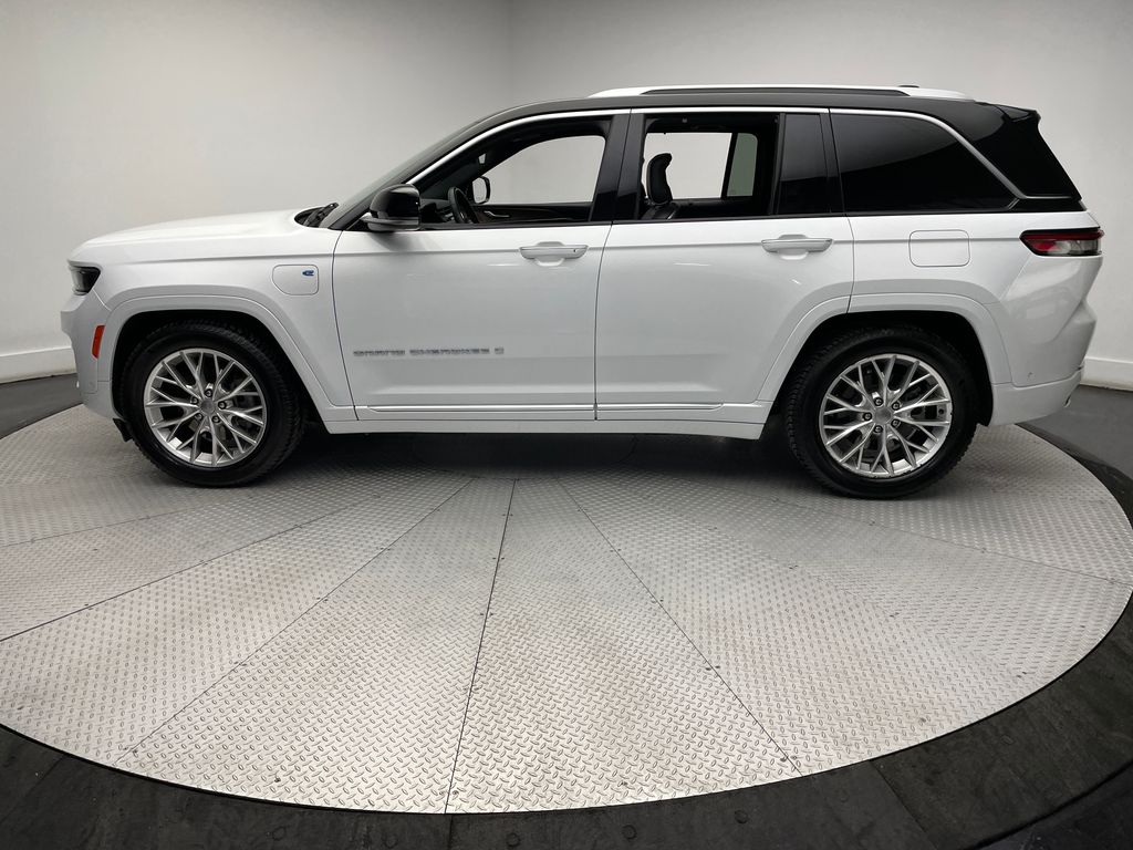 2023 Jeep Grand Cherokee Summit 4xe 8