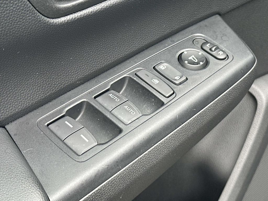 Thumbnail: 2023 Honda CR-V - 29