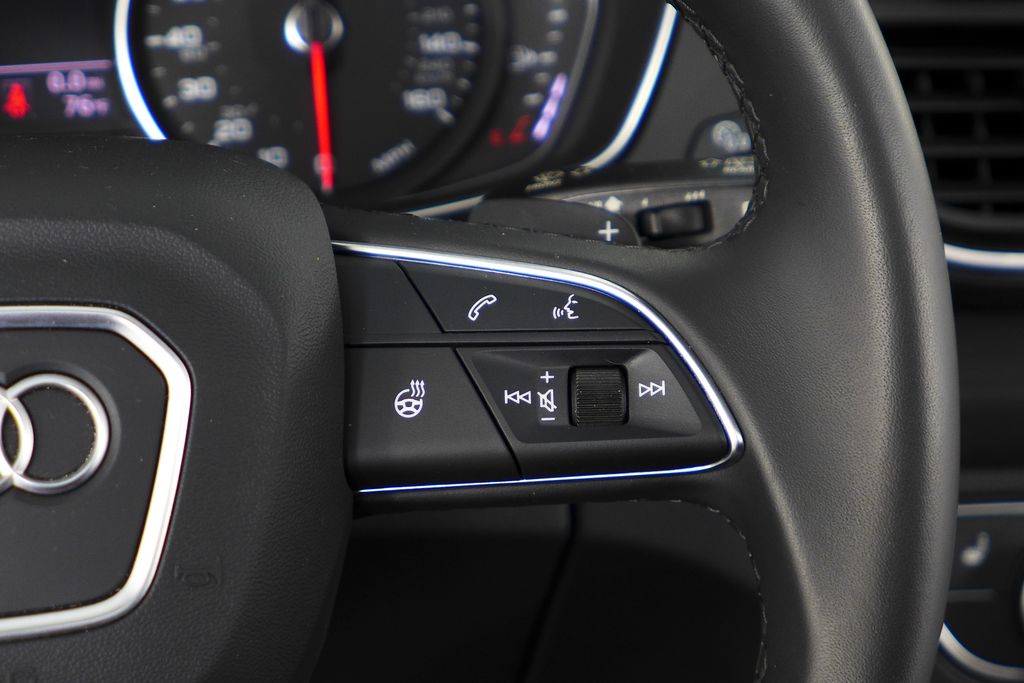 Thumbnail: 2022 Audi Q5 - 28