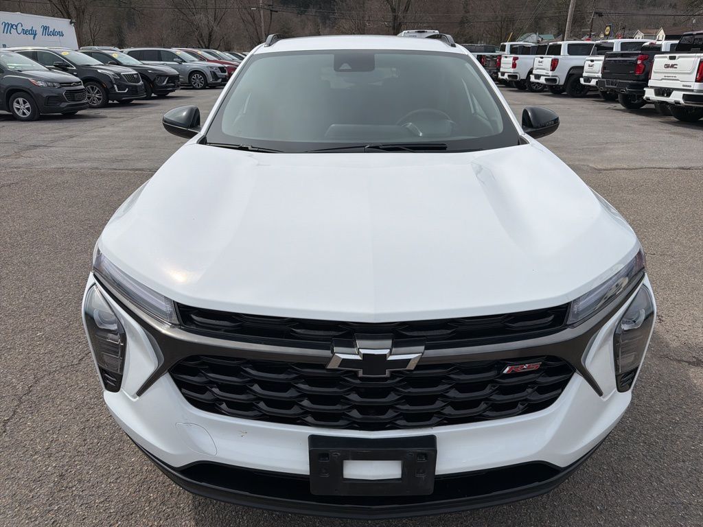 View vehicle photo 2