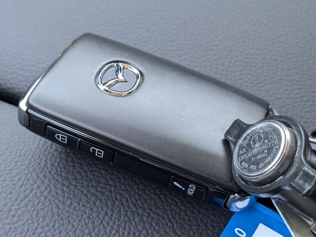 2025 Mazda CX-50 2.5 S Select Package