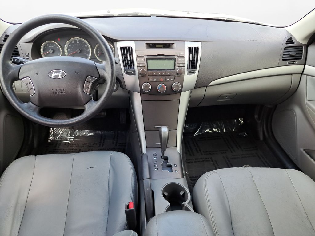 Used Car 2009 Hyundai Sonata  Gls For Sale Under $10,000 In Austin, Texas