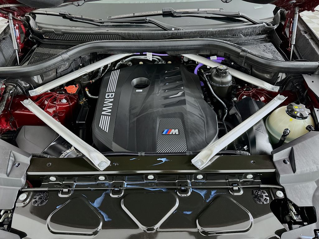 Thumbnail: 2025 BMW X6 - 29