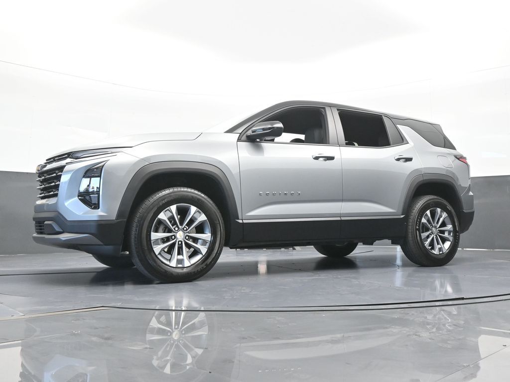Used 2025 Sterling Gray Metallic Chevrolet LT image 50