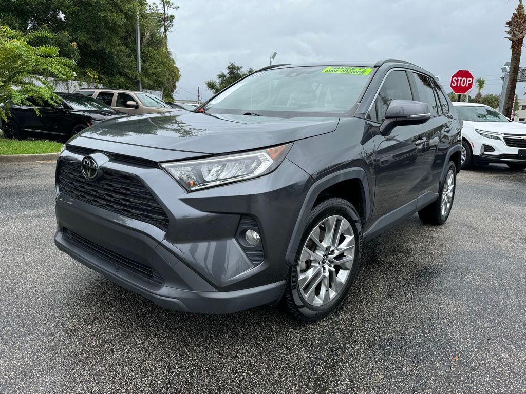 2019 Toyota RAV4 XLE Premium 4