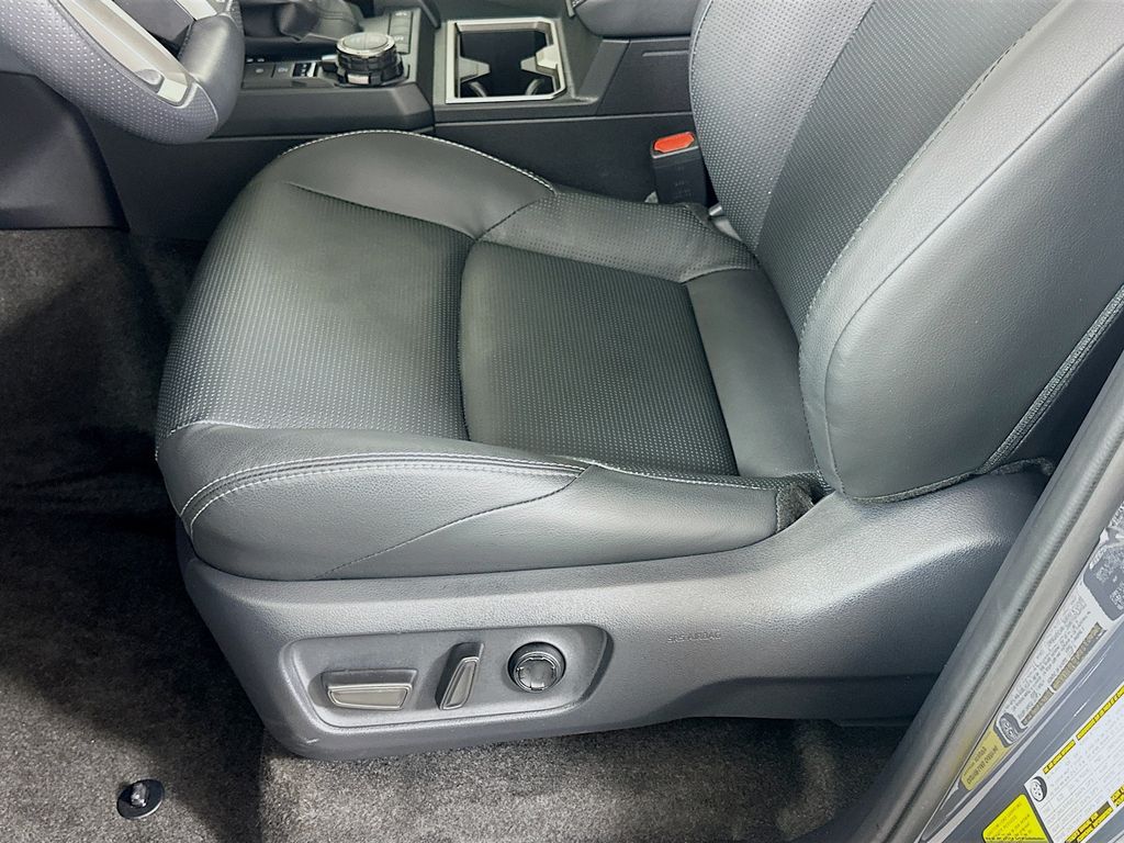 Thumbnail: 2025 Toyota 4Runner - 20