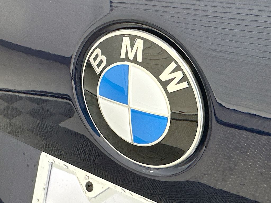 Thumbnail: 2026 BMW X5 - 22