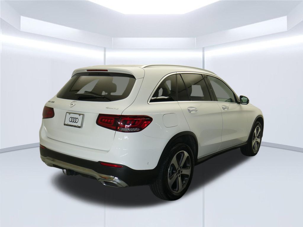 Thumbnail: 2022 Mercedes-Benz GLC - 8