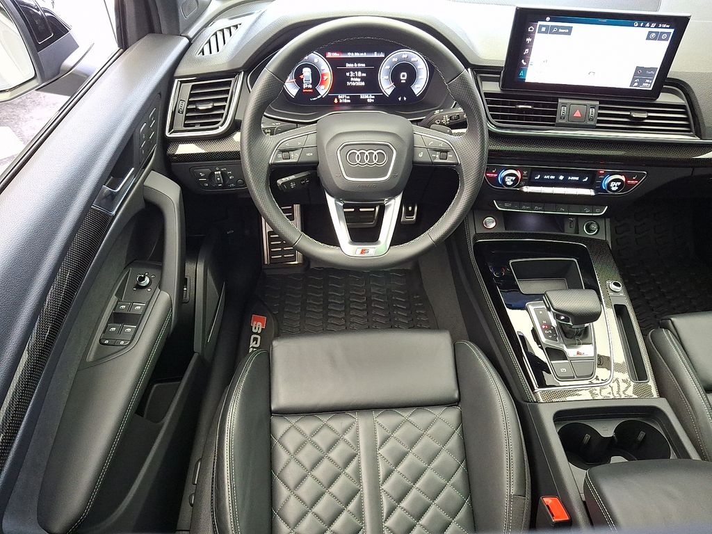 Thumbnail: 2023 Audi SQ5 - 11