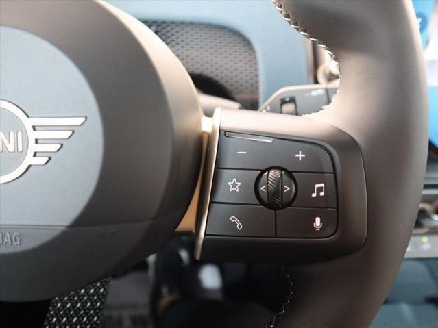 Thumbnail: 2026 MINI Cooper Countryman - 11