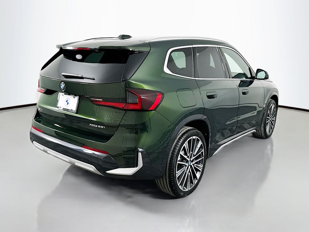 Thumbnail: 2025 BMW X1 - 5