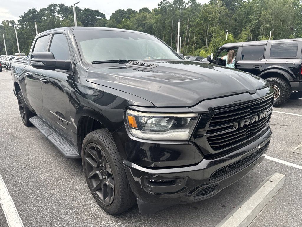 2024 RAM 1500 Laramie Crew Cab 4WD
