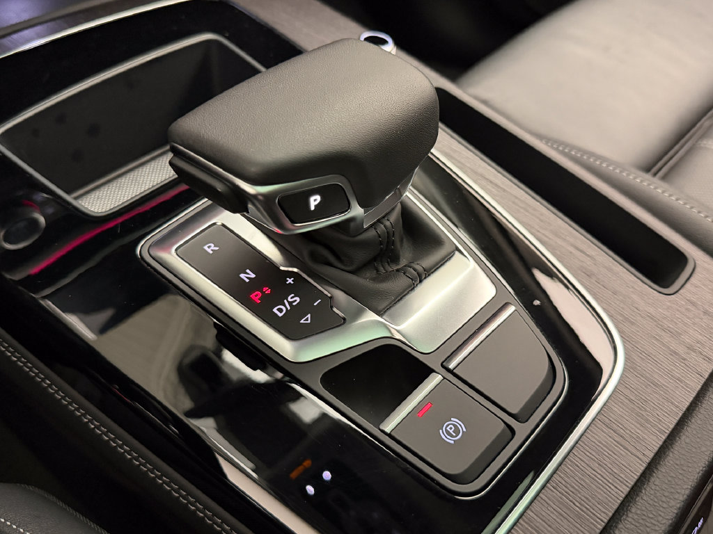 Thumbnail: 2023 Audi Q5 - 31