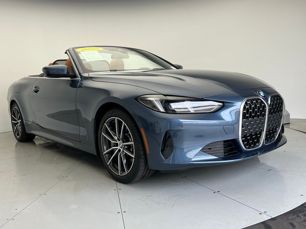 Thumbnail: 2025 BMW 4 Series - 3