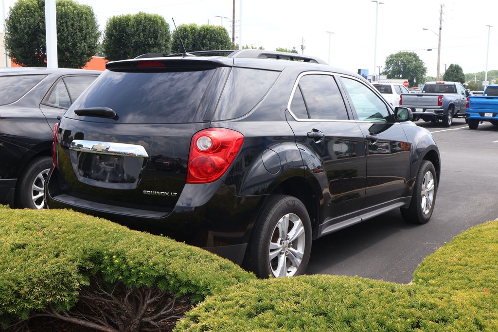 Thumbnail: 2011 Chevrolet Equinox - 8