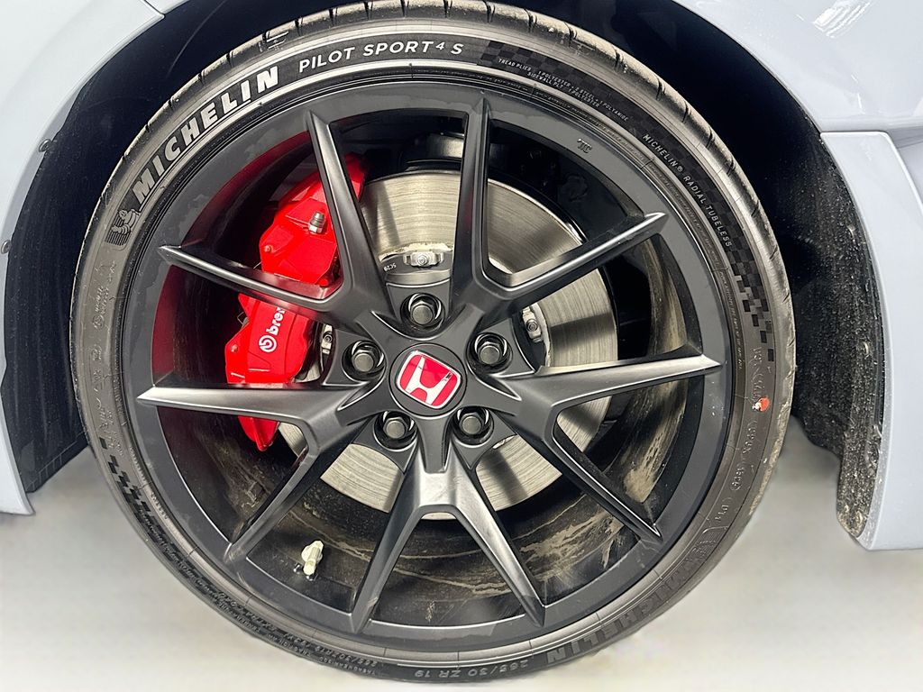 New Car 2025 Honda Civic Type R  Base For Sale Under $60,000 In Austin, Texas