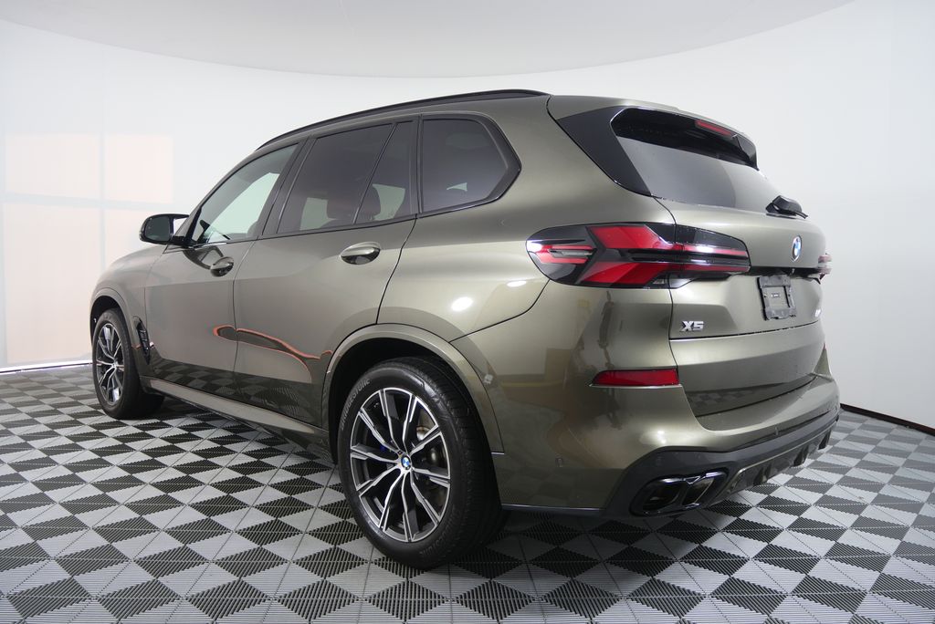 Thumbnail: 2024 BMW X5 - 5