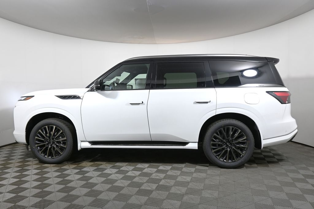 Thumbnail: 2026 INFINITI QX80 - 2