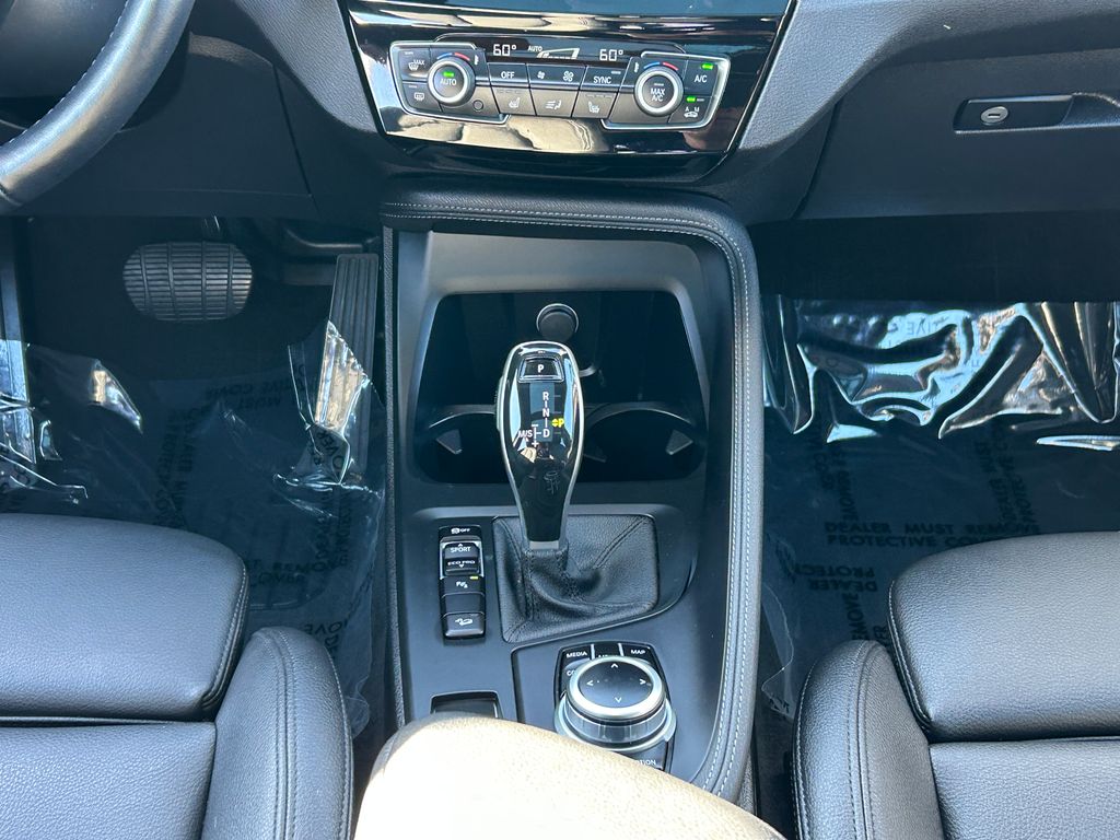 2022 BMW X2 xDrive28i 26