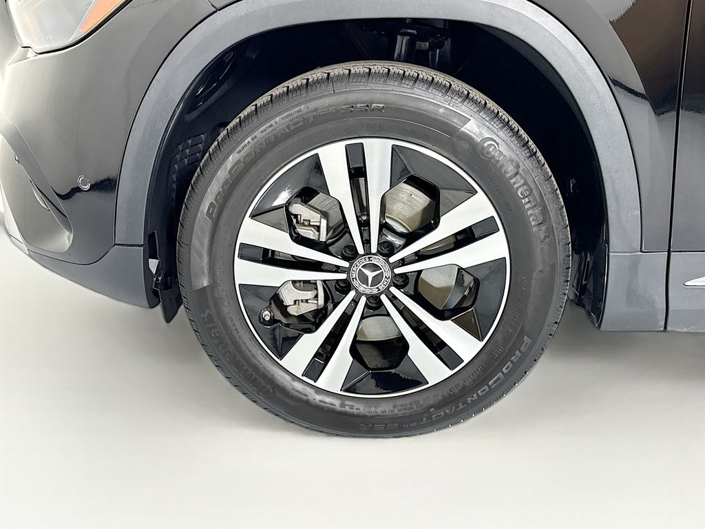 Thumbnail: 2025 Mercedes-Benz GLA - 30