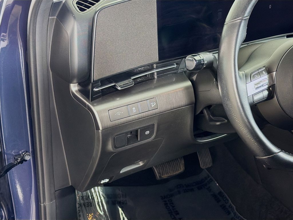 Used 2025 Hyundai Kona SUV