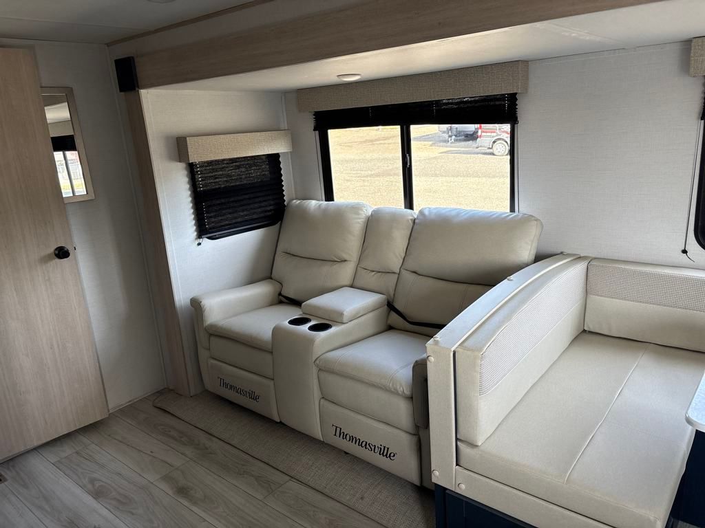 2025 Prime Time Avenger 27 RBS Travel Trailer