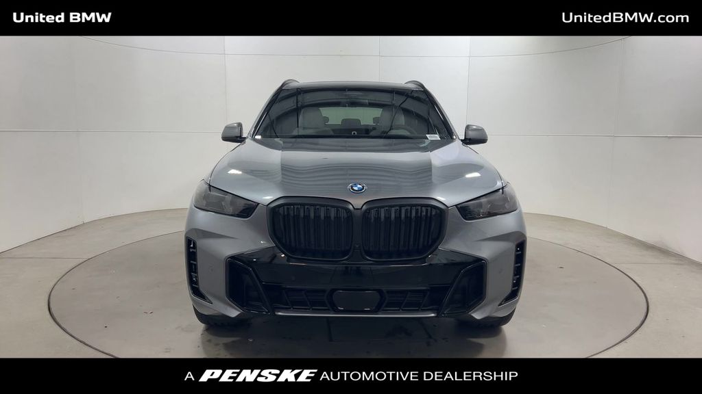 2026 BMW X5 xDrive50e 3