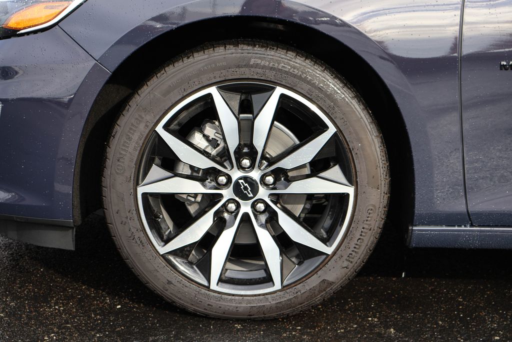 2025 Chevrolet Malibu RS 11