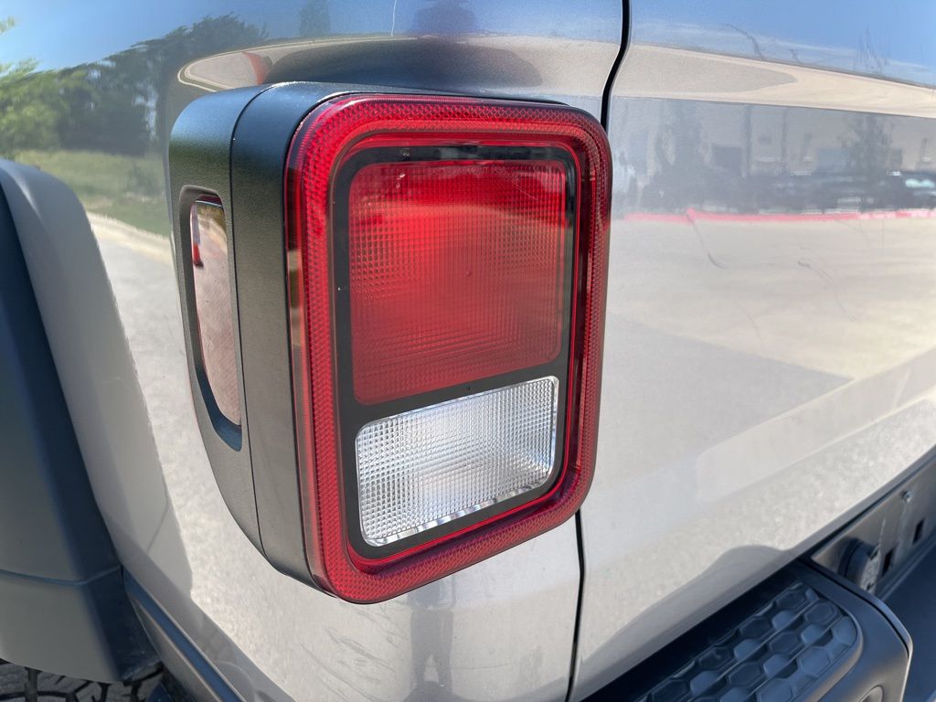 Thumbnail: 2020 Jeep Gladiator - 7