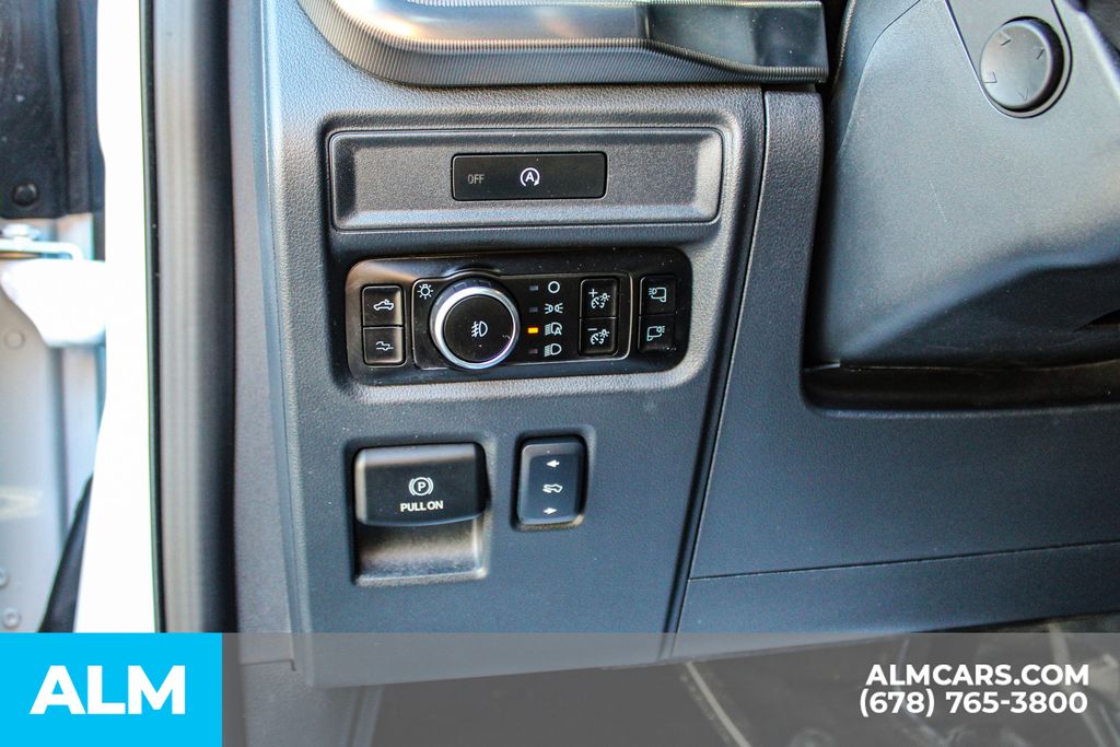 Used 2025 White Ford Raptor image 30