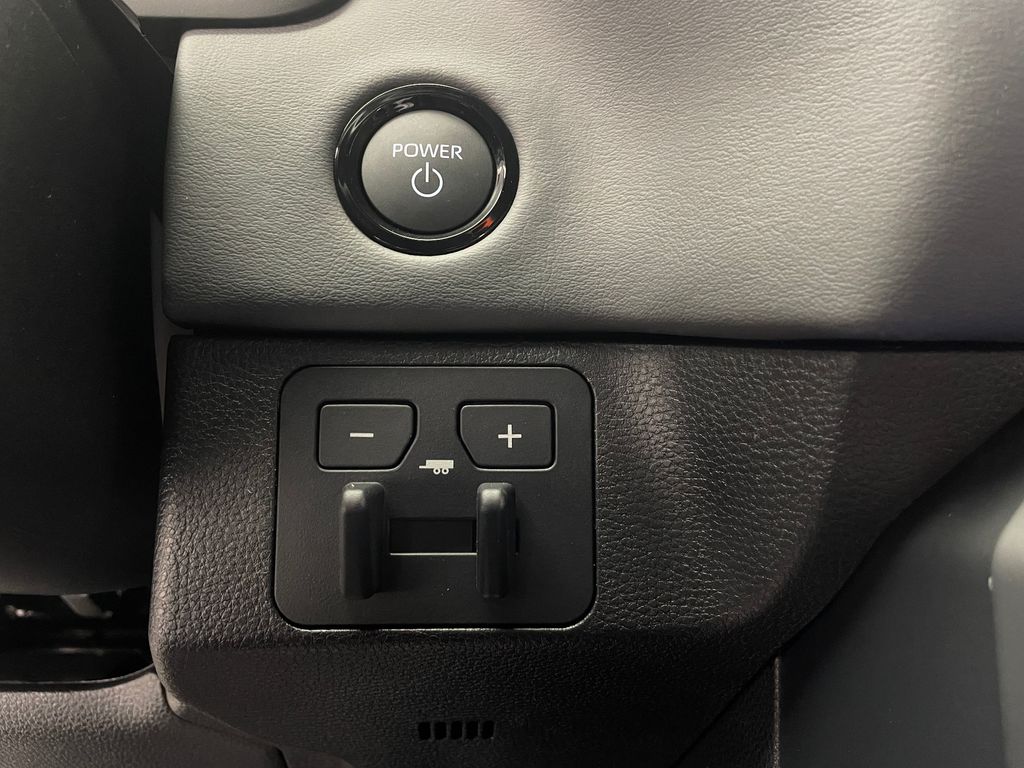 Thumbnail: 2026 Toyota Tundra - 28