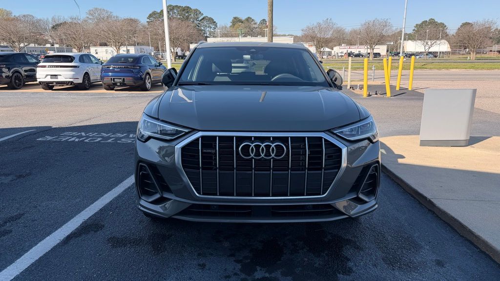used 2023 Audi Q3 car