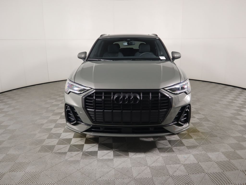 Thumbnail: 2025 Audi Q3 - 3