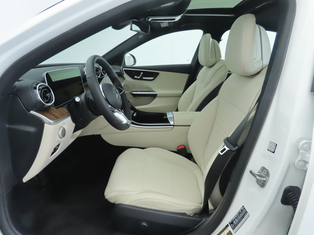 Thumbnail: 2025 Mercedes-Benz C-Class - 20