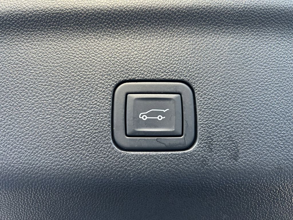 used 2024 Chevrolet Tahoe car, priced at $47,693