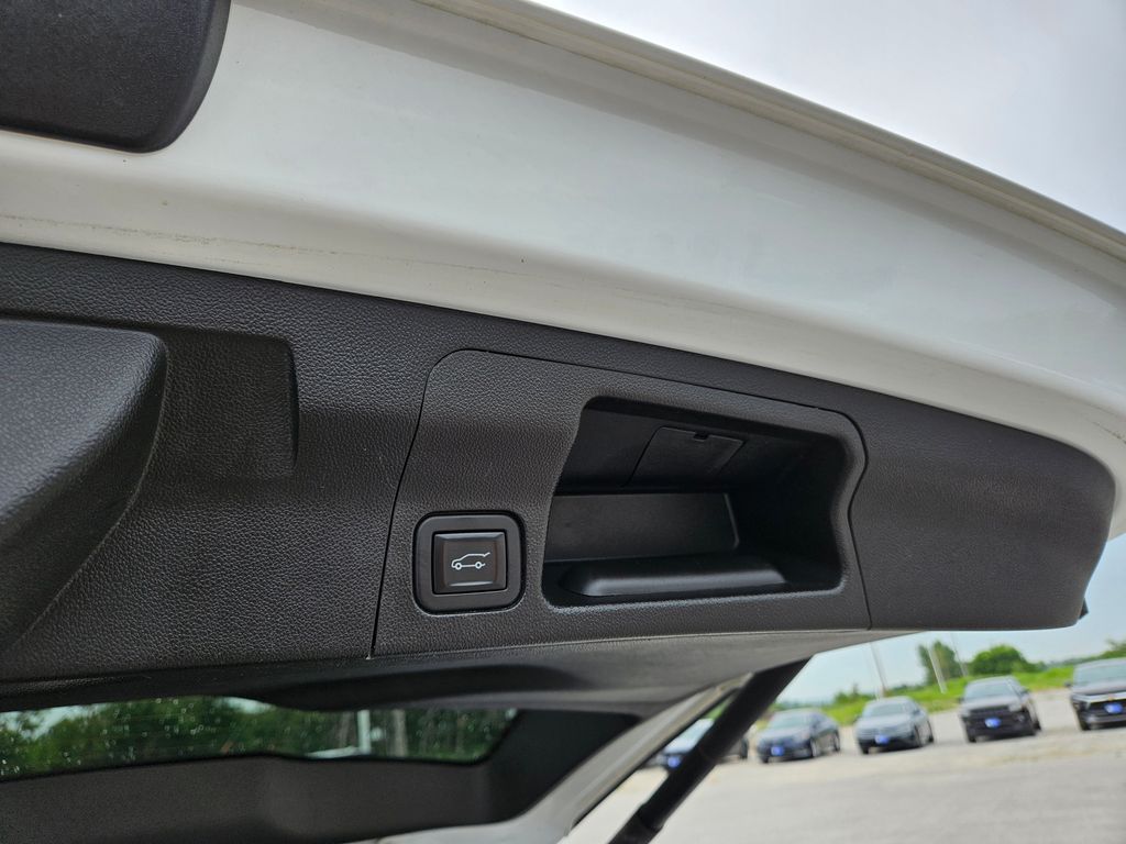 Used 2022 GMC Acadia SUV
