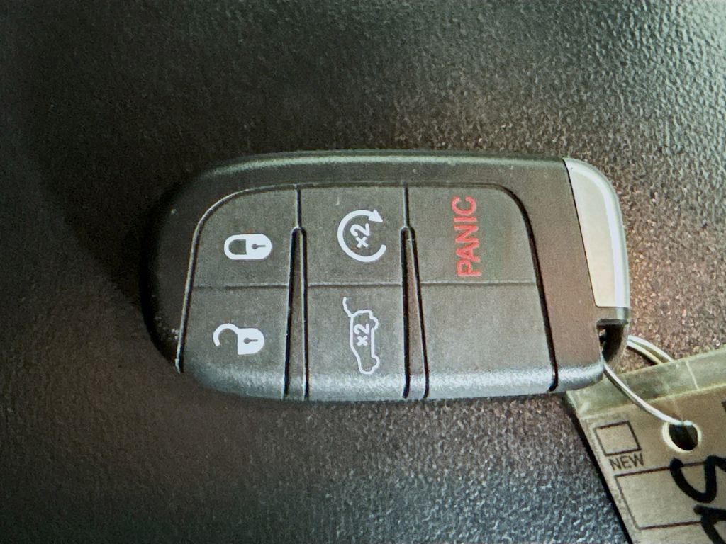 Used Car 2019 Jeep Grand Cherokee  Limited For Sale Under $20,000 In Austin, Texas