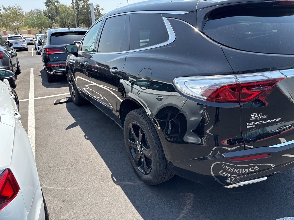 Thumbnail: 2023 Buick Enclave - 4