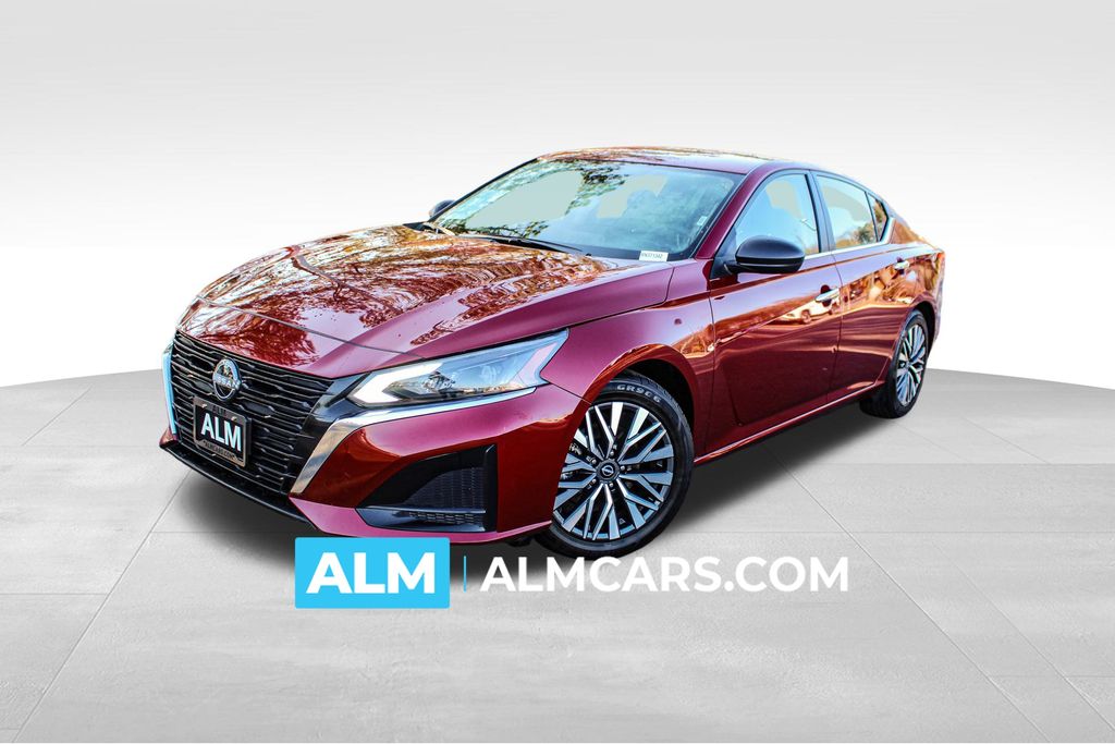 2024 Nissan Altima SV