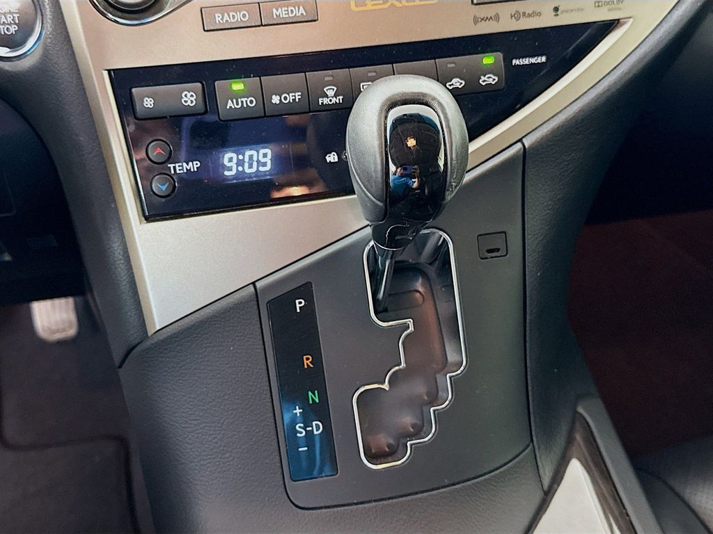 Thumbnail: 2014 Lexus RX - 17