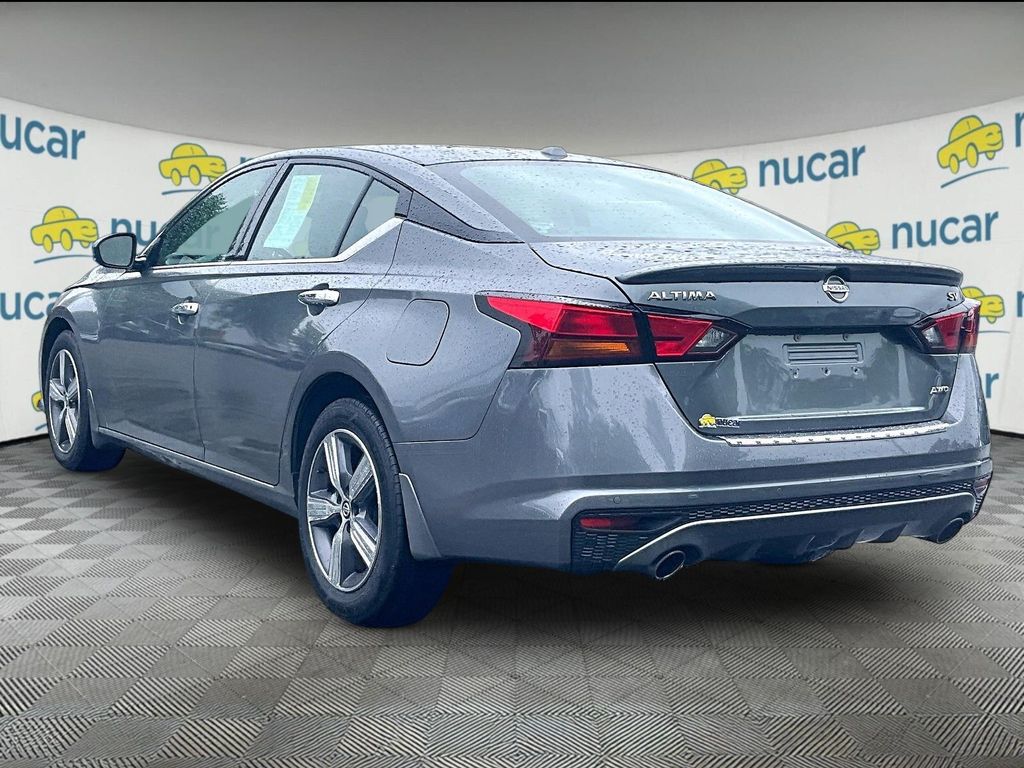 2019 Nissan Altima — photo 4