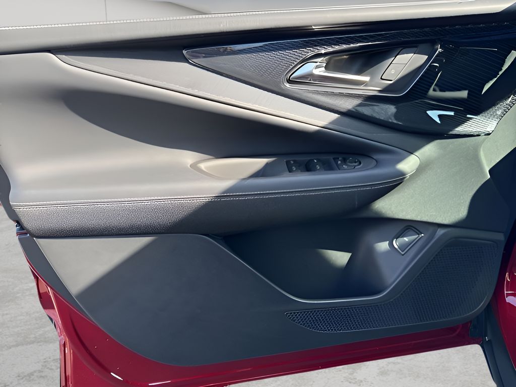 2025 Chevrolet Blazer EV LT - Photo 32