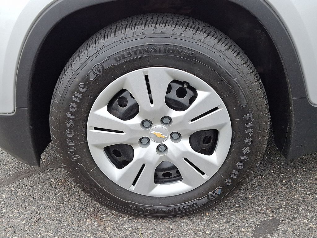 used 2018 Chevrolet Trax car, priced at $12,084