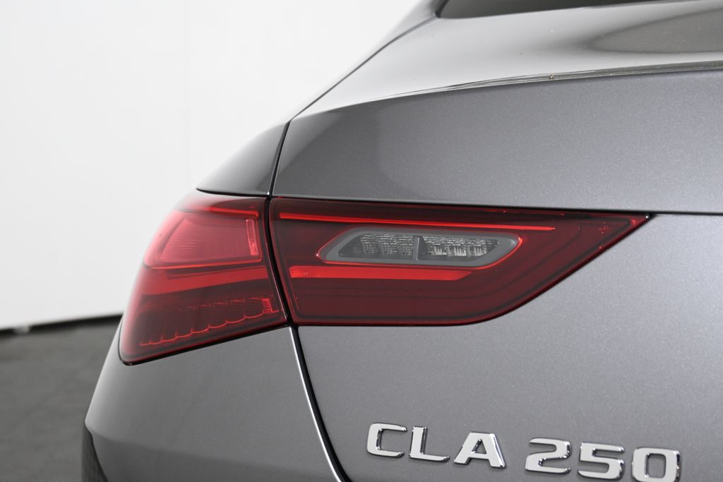 Thumbnail: 2025 Mercedes-Benz CLA - 12